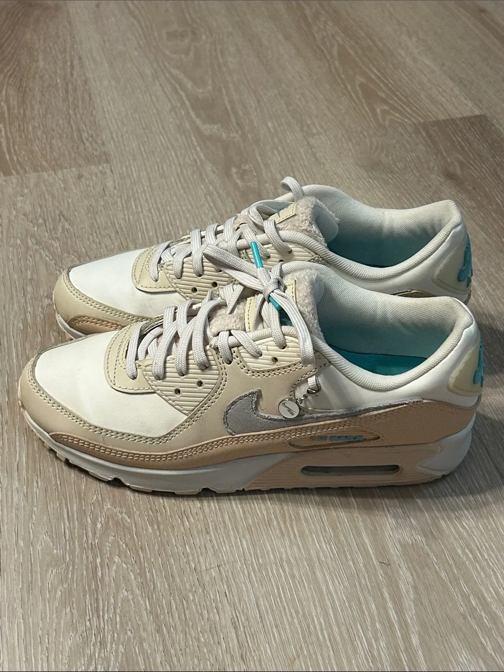 Nike Air Max 90 “Mama” Phantom Metallic Sneakers Size 9